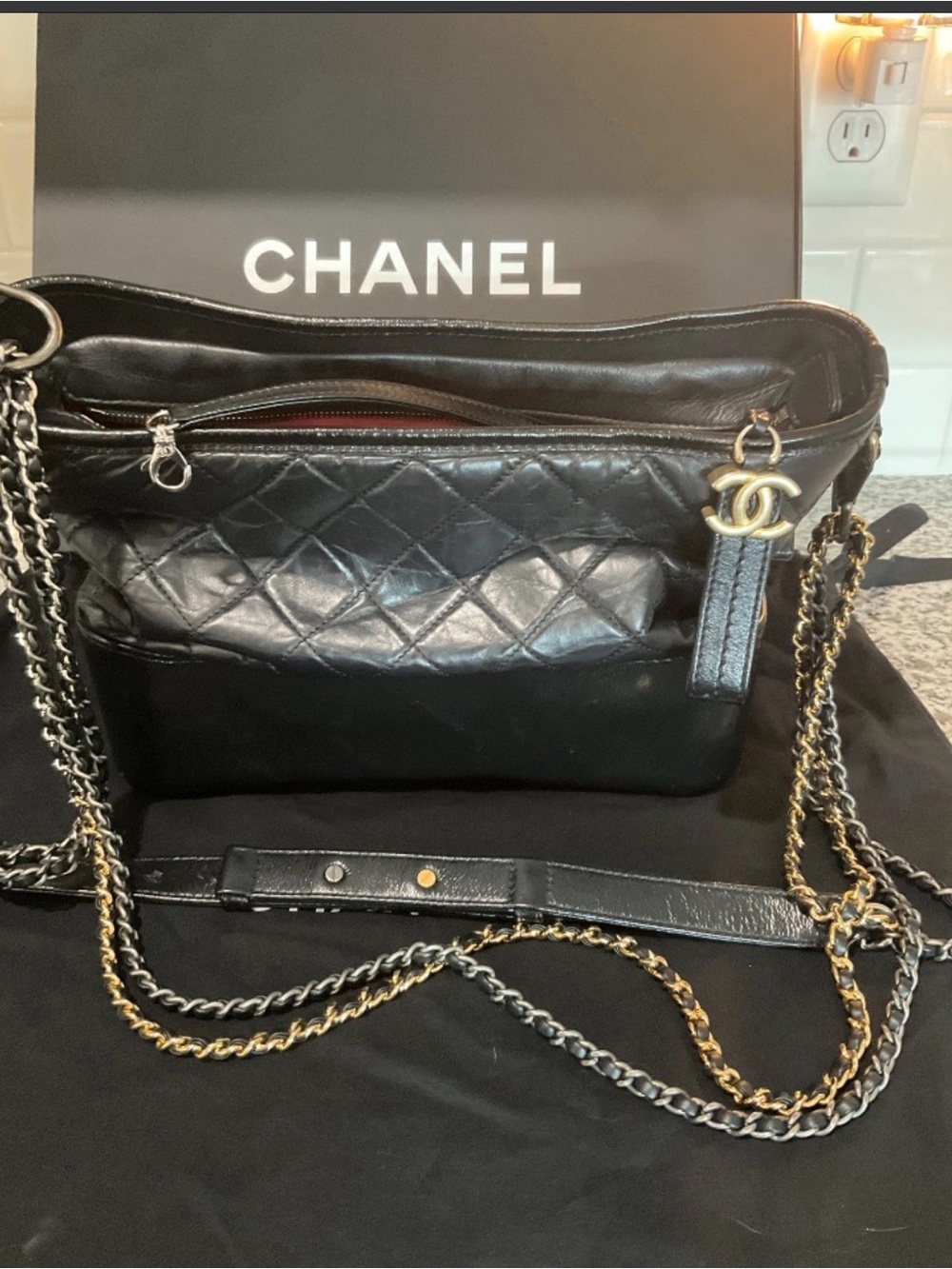 CHANEL Medium Gabrielle Hobo Black Quilted Aged Calfskin - Immaculate Full Set
